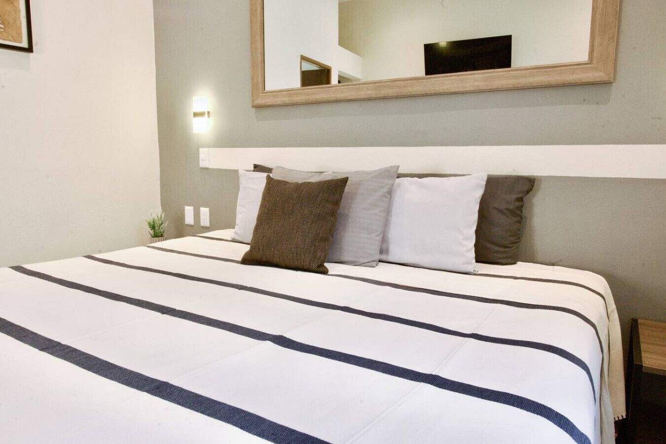 1 makuuhuone, ilmainen Wi-Fi, vuodevaatteet