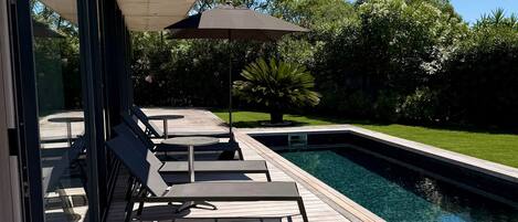 Indoor pool, outdoor pool
