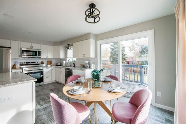 Fridge, microwave, oven, stovetop - Vibrant Modern Retreat | Close to Denver & Trails (Arvada)