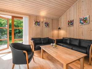 TV, fireplace - "Rosaline" - 500m from the sea by Interhome (Grenaa)