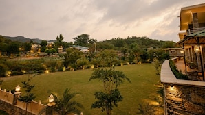 Garden view - Jaldhara Resort (Kumbhalgarh)