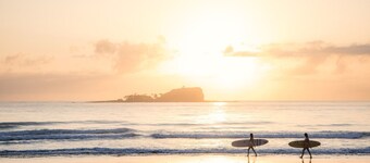 Sea Breeze Cottage at Mudjimba - Pet friendly