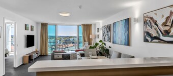 The Top Deck Retreat Ballina