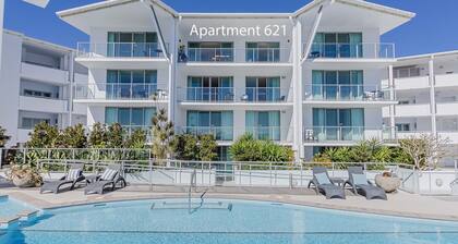 The Top Deck Retreat Ballina