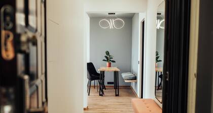 !NEW! Lakeview stay, stunning sunrises