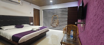 Opulence Resort Nagaon Alibaug 