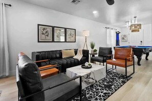 TV, fireplace, offices