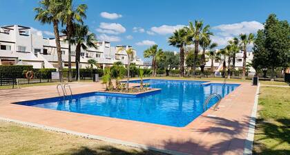 Charming 2-bedroom apartment with WiFi, AC in marvelous Alhama de Murcia