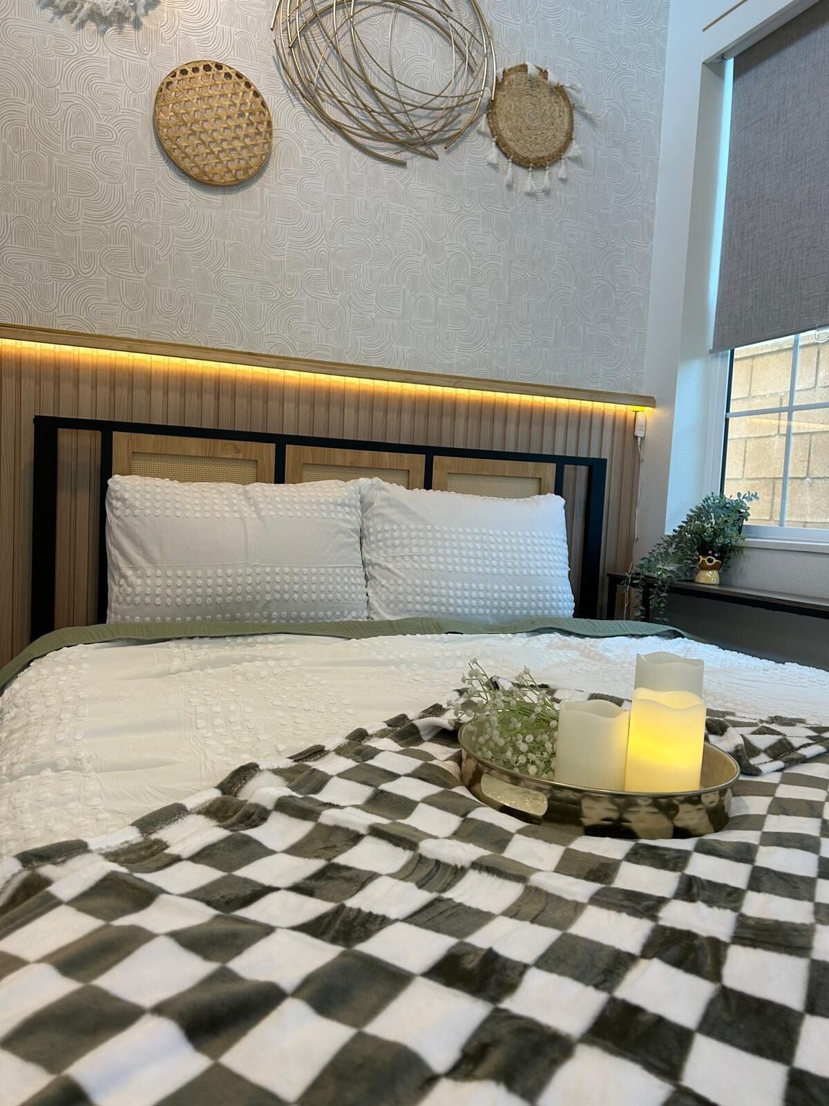 1 chambre, fer et planche à repasser, Wi-Fi gratuit, draps fournis