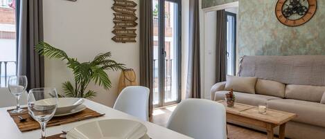 تناول الطعام