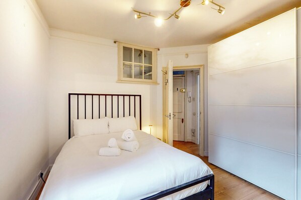2 bedrooms, free WiFi, bed sheets