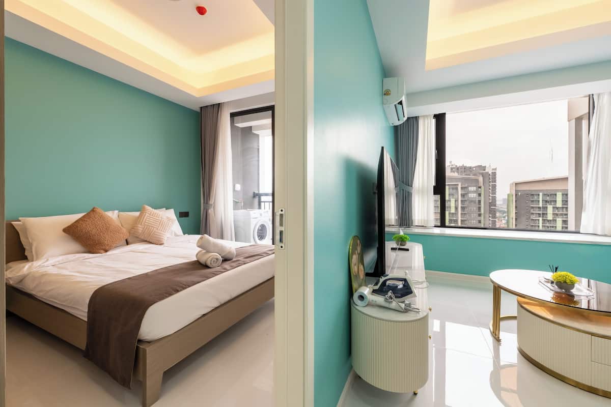 Comfort Apartment | Laptop workspace, free WiFi, bed sheets