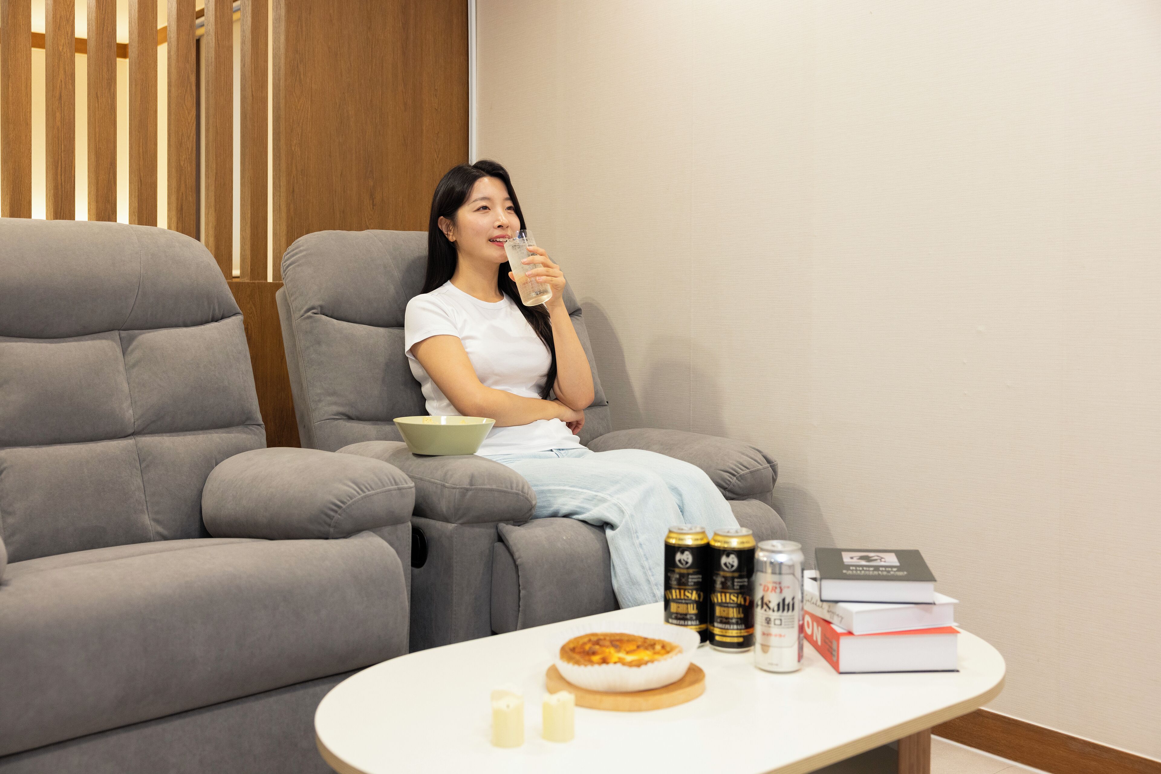 Movie Room | Desk, blackout curtains, soundproofing, free WiFi