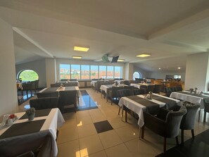 Frokostbuffé er inkludert hver dag