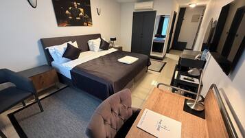 Doppelzimmer zur Einzelnutzung, 1 King-Bett, Stadtblick