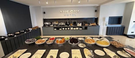 Desayuno buffet incluido todos los días