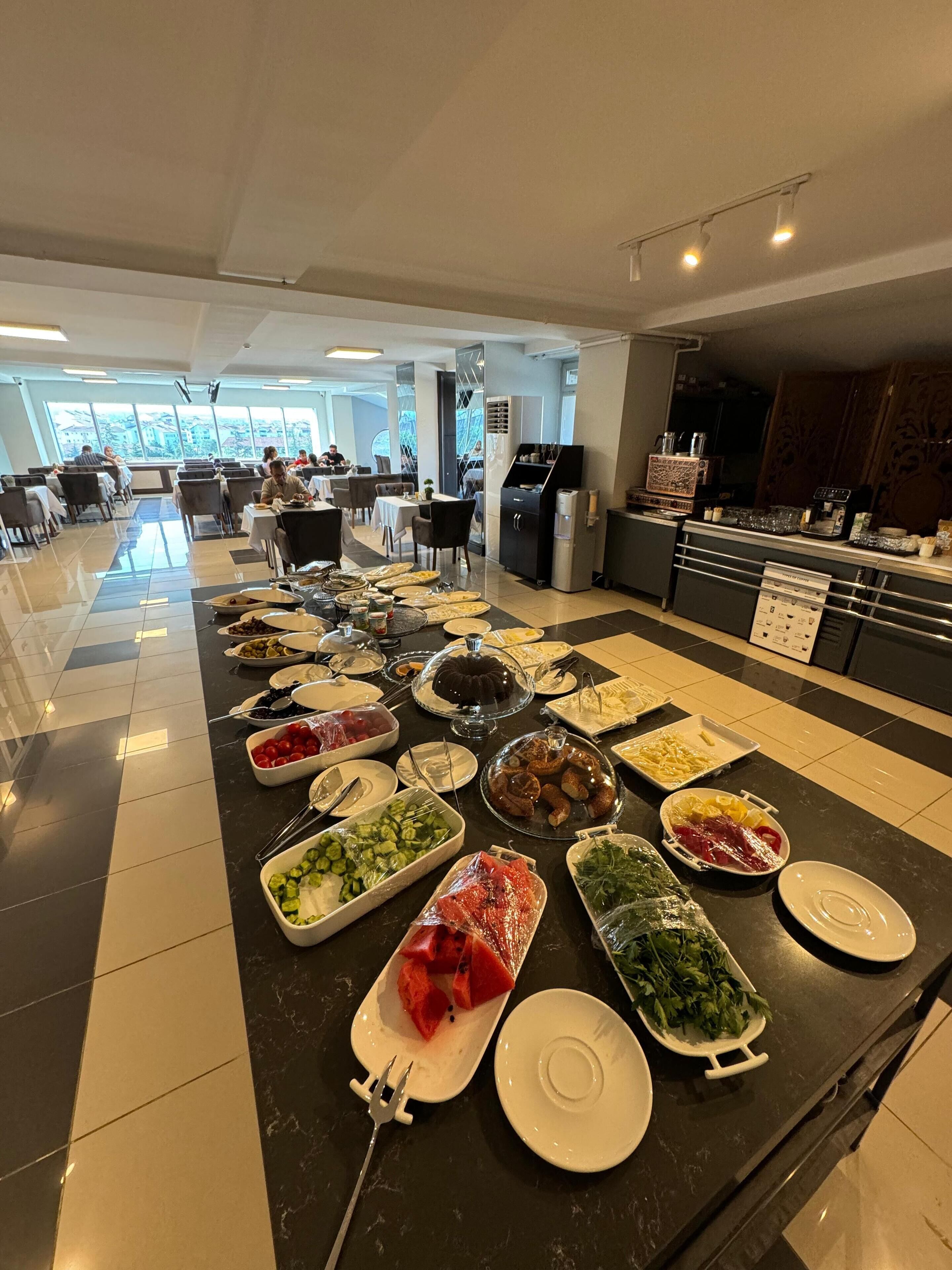 Petit déjeuner buffet compris tous les jours