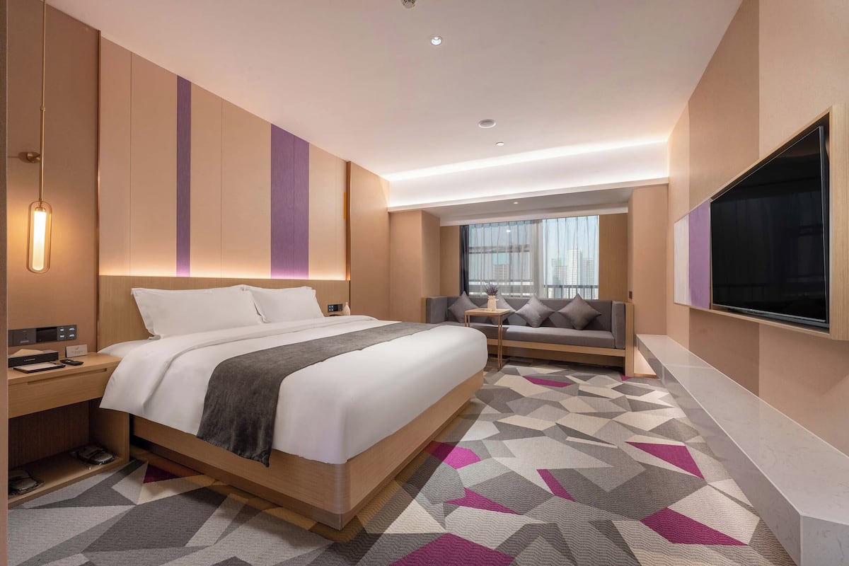 Classic Single Room, City View