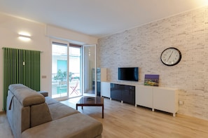 Comfort-huoneisto, kaupunkinäköala | Oleskelualue