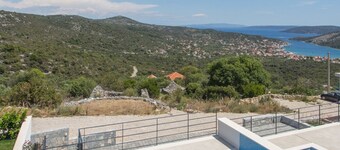 Orange Tree Villa with private pool