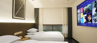 Time Wharf Hotel - Jiefangbei Shibati