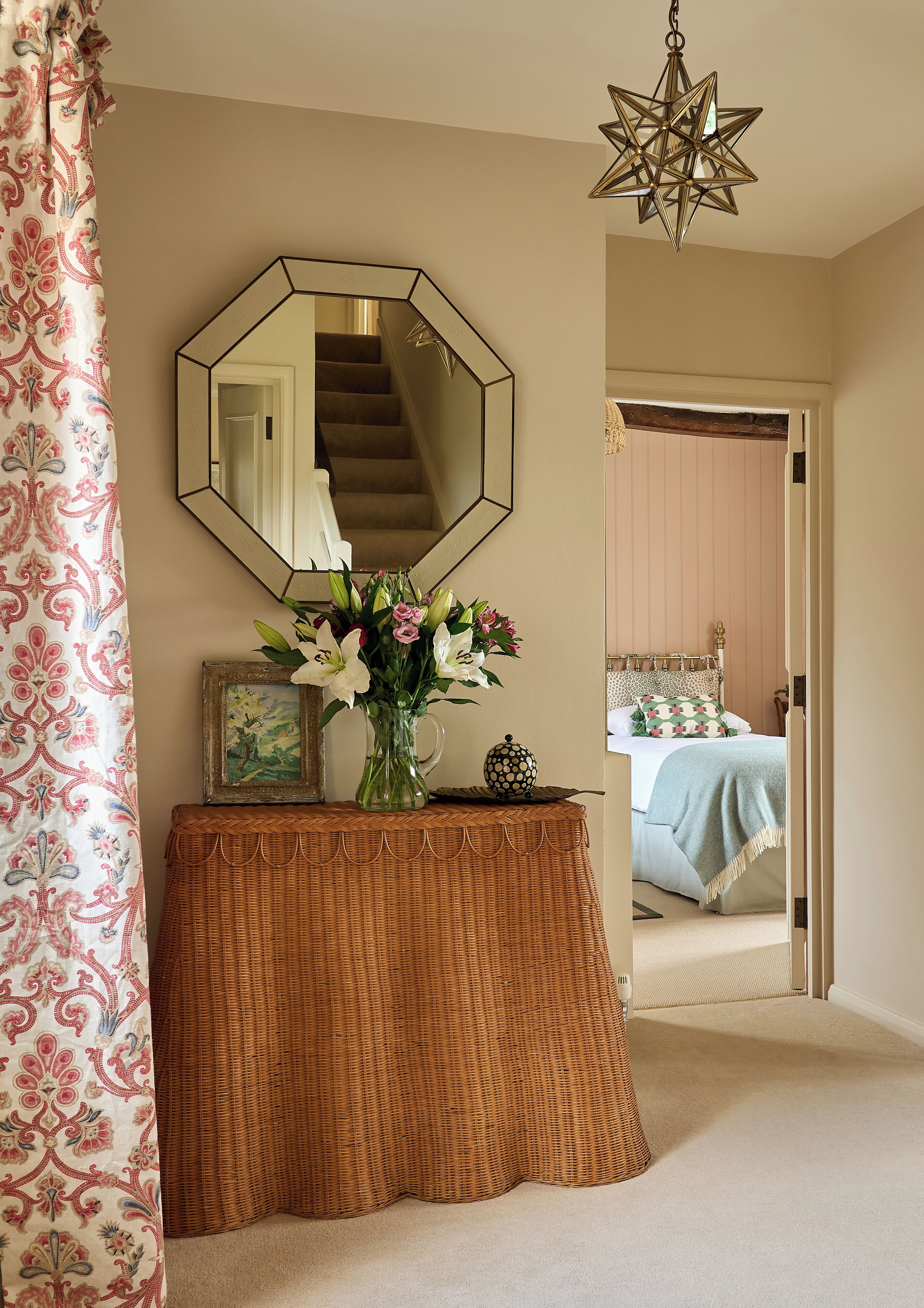 2 bedrooms, desk, iron/ironing board, travel cot