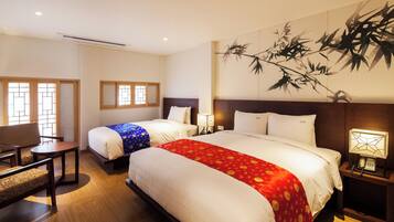 Desk, laptop workspace, iron/ironing board, free WiFi