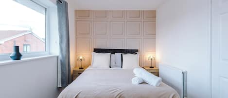 2 bedrooms, WiFi, bed sheets