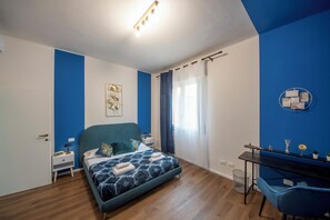 Setrika/meja setrika dan Wi-Fi gratis