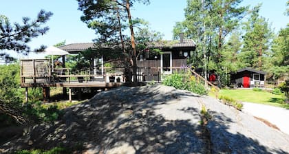 Room-cabin for 2, Full Breakfast, Bikes,