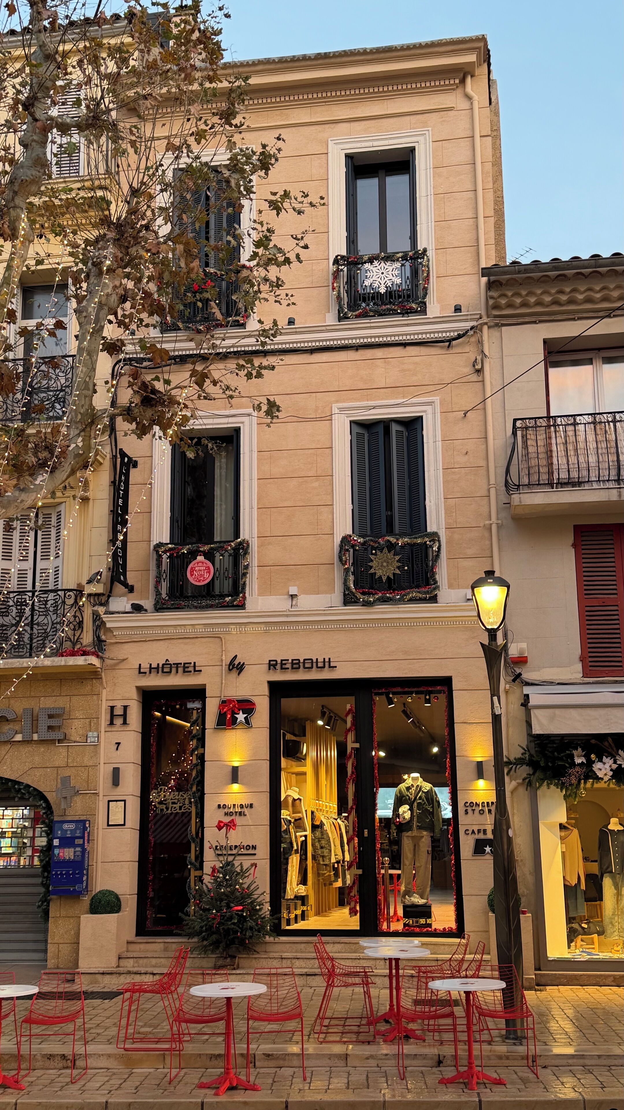 Facciata della struttura