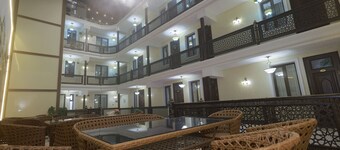Silk Road Terrace 