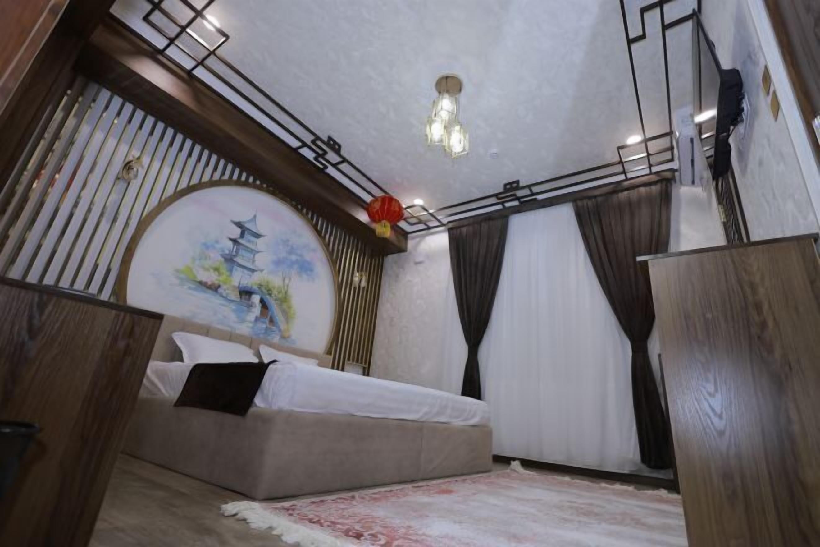 ตู้นิรภัยในห้องพัก, โต๊ะทำงาน, พื้นที่ทำงานแบบใช้แล็ปท็อป, ห้องเก็บเสียง