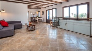 Unclassified image, 2 of 34, button - Spacious Charming House in Vall-llobrega (Vall-llòbrega)