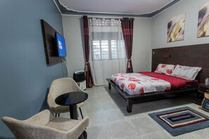 Comfort Apartment, Balcony | Free WiFi - The Den Soroti Red (Soroti)