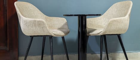 Comfort Apartment, Balcony | In-room dining