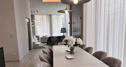 MAMAD Luxury New Villa with Private Pool by FeelHome