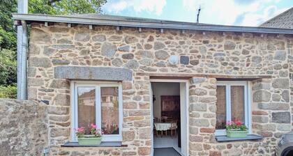 Casa rural en Alexain cerca de la esclusa, admite mascotas, parking, máx 6 pers