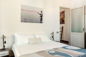 Exclusive Apartment, Balcony, City View | Down comforters, iron/ironing board, free WiFi, bed sheets - Liberty Home (Como)