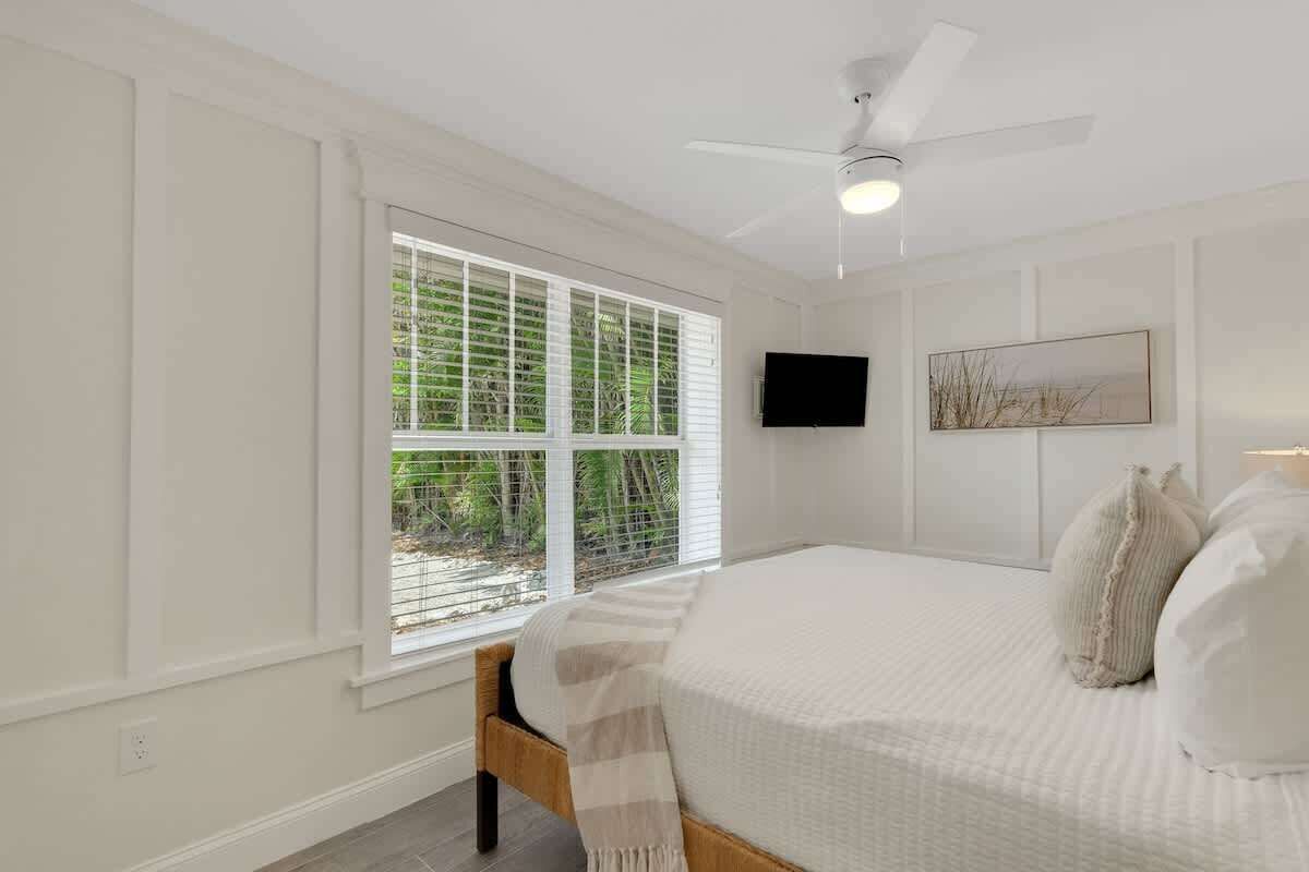 5 slaapkamers, een strijkplank/strijkijzer, reisbedje, gratis wifi