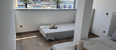 1 chambre, fer et planche Ă repasser, Wi-Fi gratuit, draps fournis