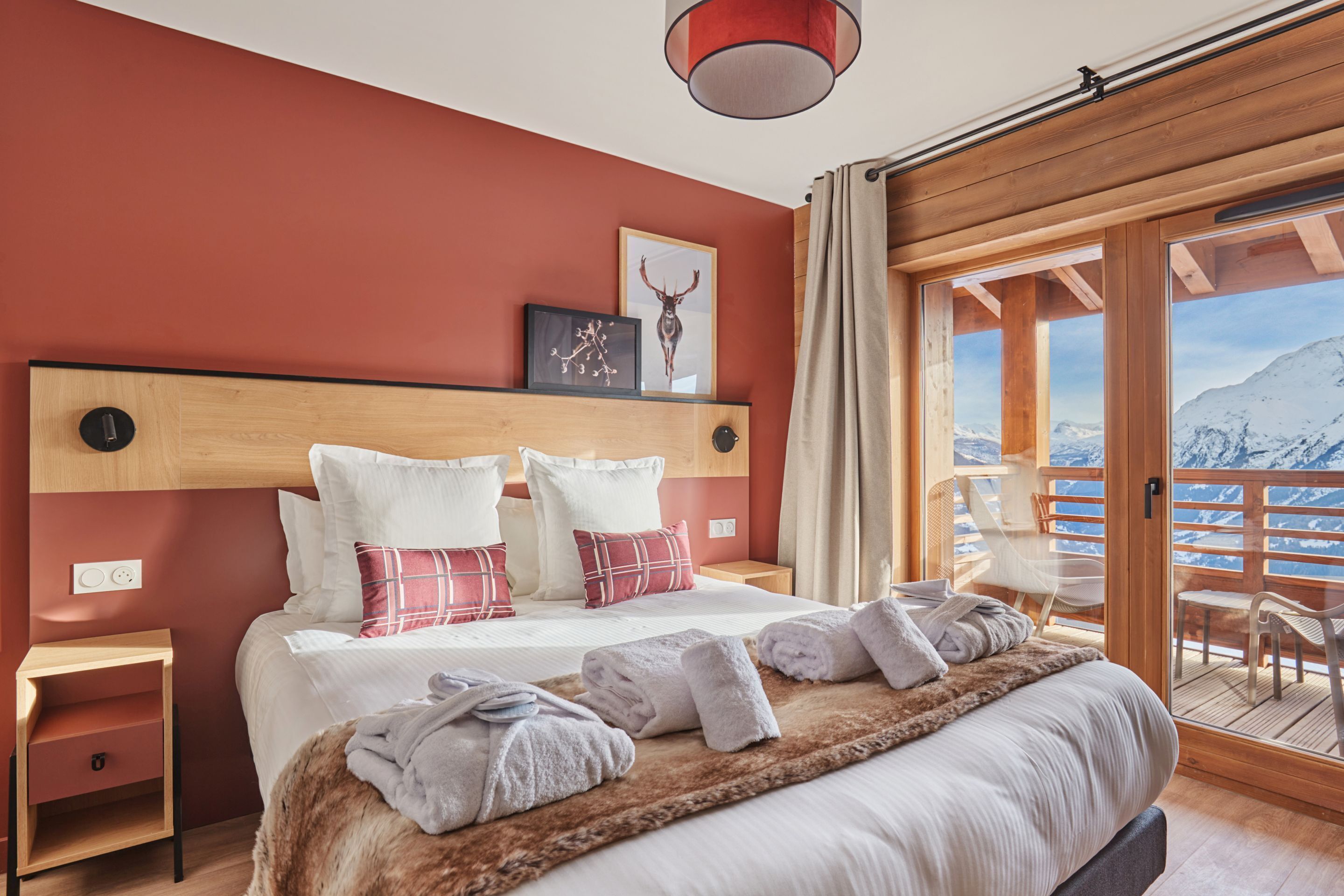 ห้องดับเบิล,   ระเบียง | เปล/เตียงเด็กอ่อน (ฟรี), Wi-Fi ฟรี, ผ้าปูที่นอน