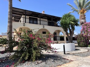 Vila, 4 quartos, piscina particular, vista para o jardim | Jardim