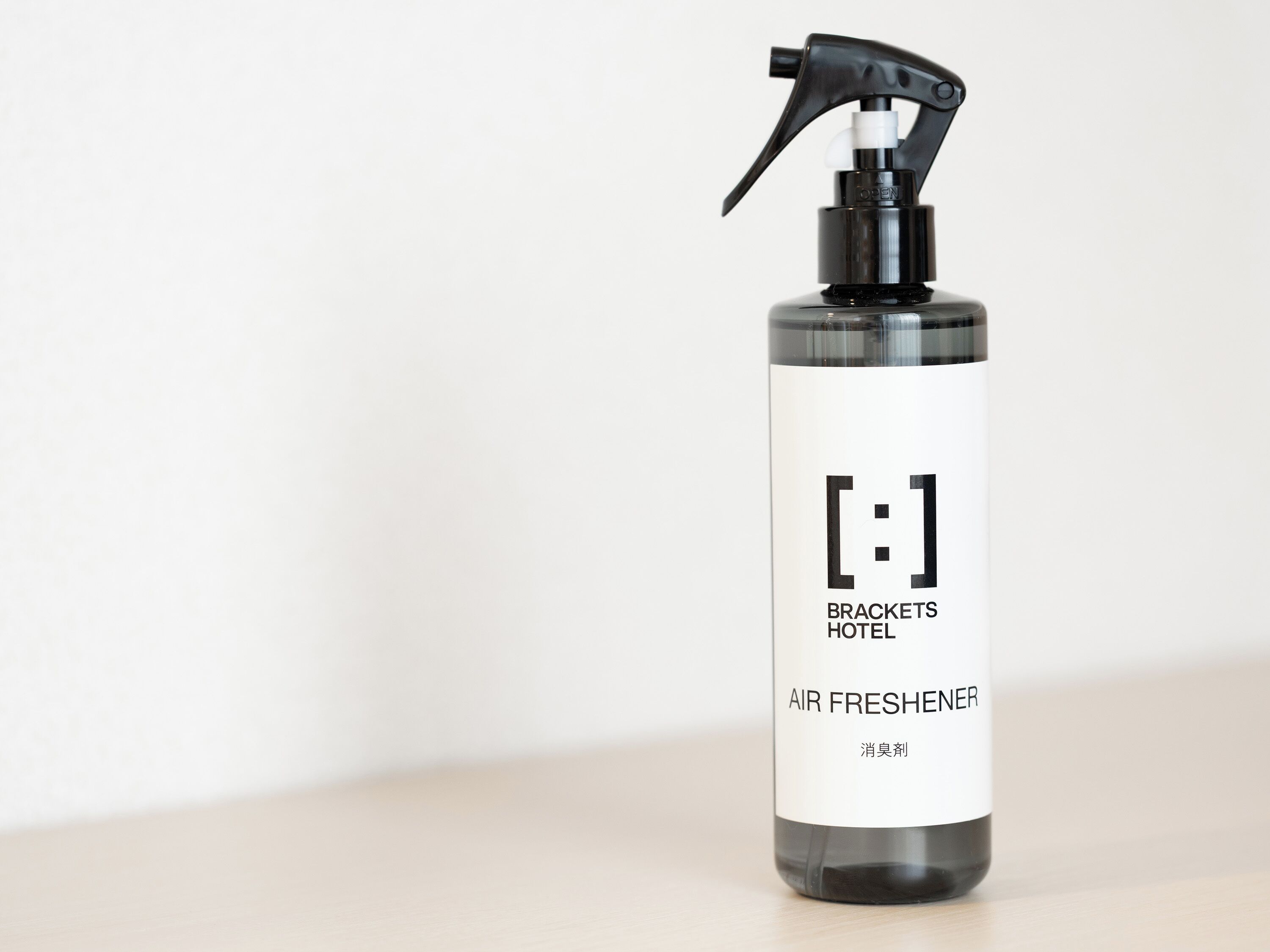 Photo - Brackets Hotel Osaka Hommachi