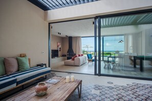 Exclusieve villa, 3 slaapkamers, toegang tot zwembad | Terras