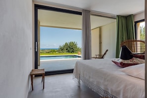 Villa exclusiva, 3 habitaciones, acceso a la alberca, vista a la alberca | Vista desde la habitación