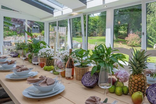 Stunning Bath Property, Perfect For Families, Parties, Hot Tubs!