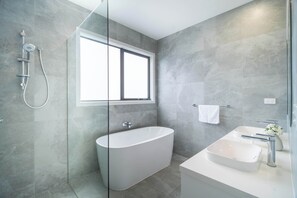 Dusche, Haartrockner