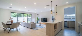 4BR Brand new Townhouse in Ashburton Shopping Golf