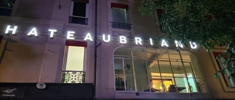 Fachada de la propiedad